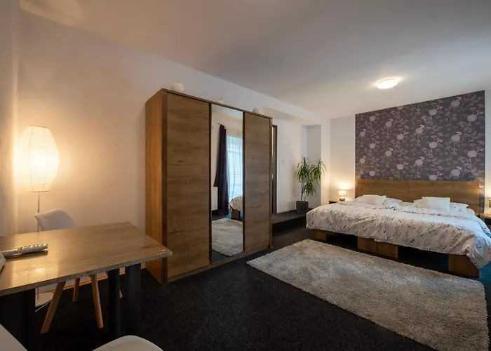 Caffe & Grill 3* Roudnice nad Labem